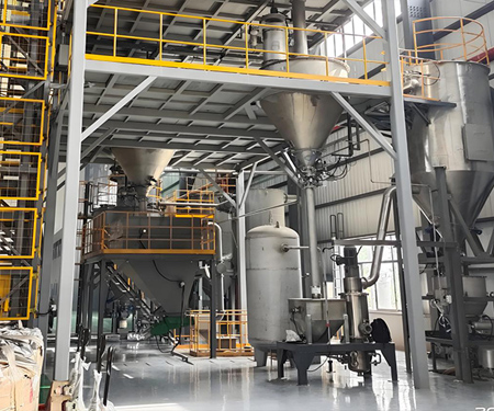 破局多孔碳粉碎機痛點！濰坊精華粉體設(shè)備，護孔增效雙在線